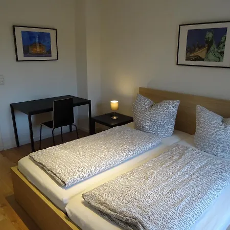 公寓 Bs Living 4 *